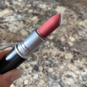 MAC Lipstick in Twig